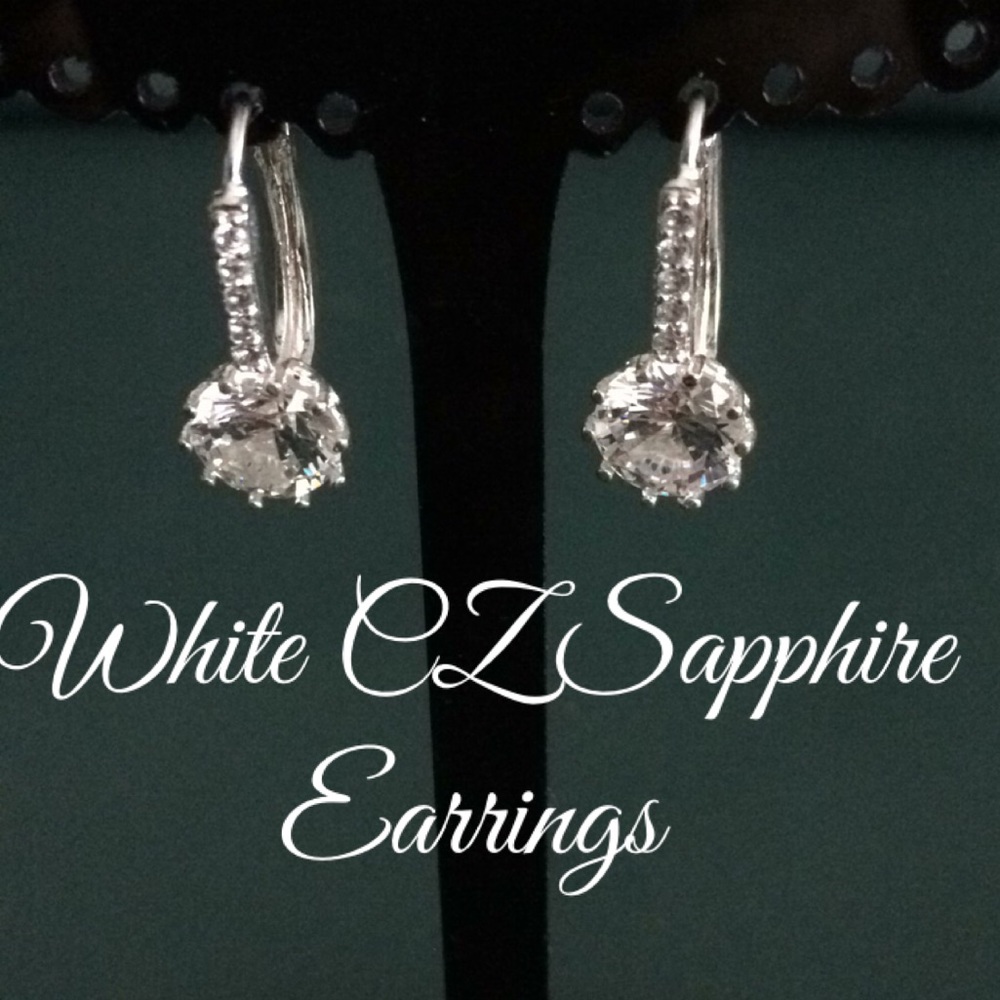 ⭐️ White Gold Filled CZ Sapphire Earrings ⭐️NIB